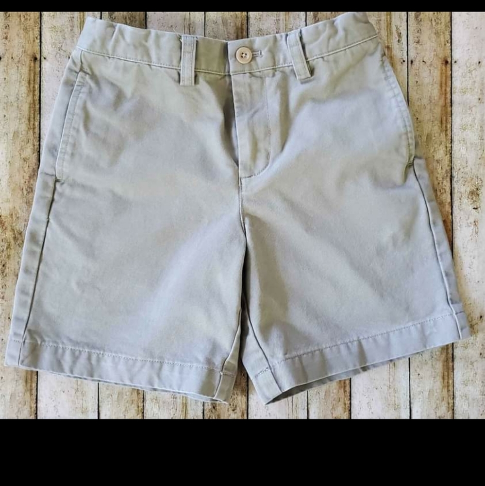 Boy's Vineyard Vines Khaki Shorts